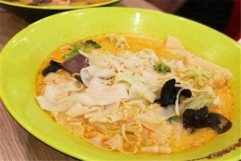 陈小姐的汤麻辣烫